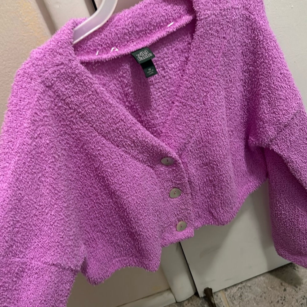 Purple cropped sweater, gently worn